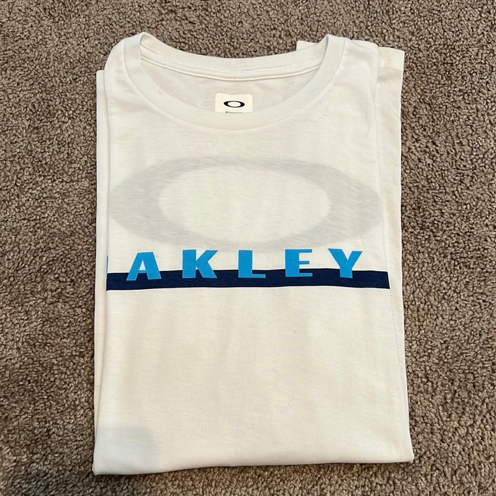 Mens Oakley T-shirt (L) - Picture 1 of 3